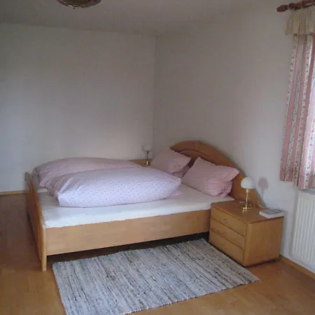 Landhaus-stockinger Apartamento *